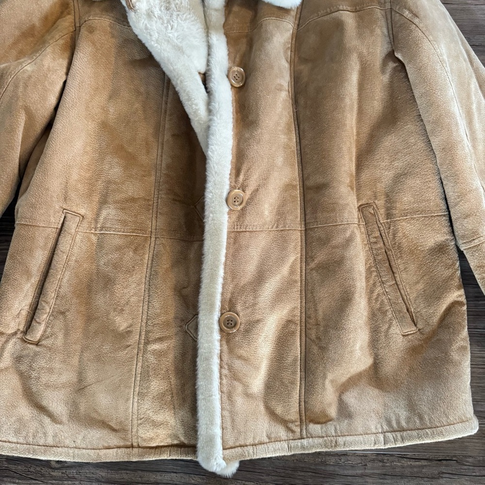 Gallery Leather Suede & Faux Shearling Button Up Jacket Large - Picture 4 of 8